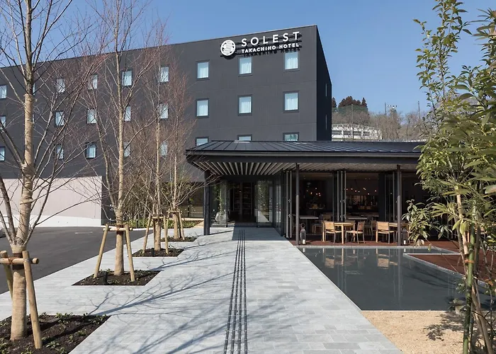 Hotel near College: Solest Takachiho Hotel